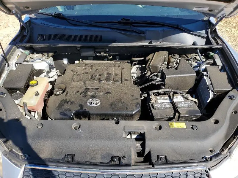 2010 TOYOTA RAV4 LIMITED  