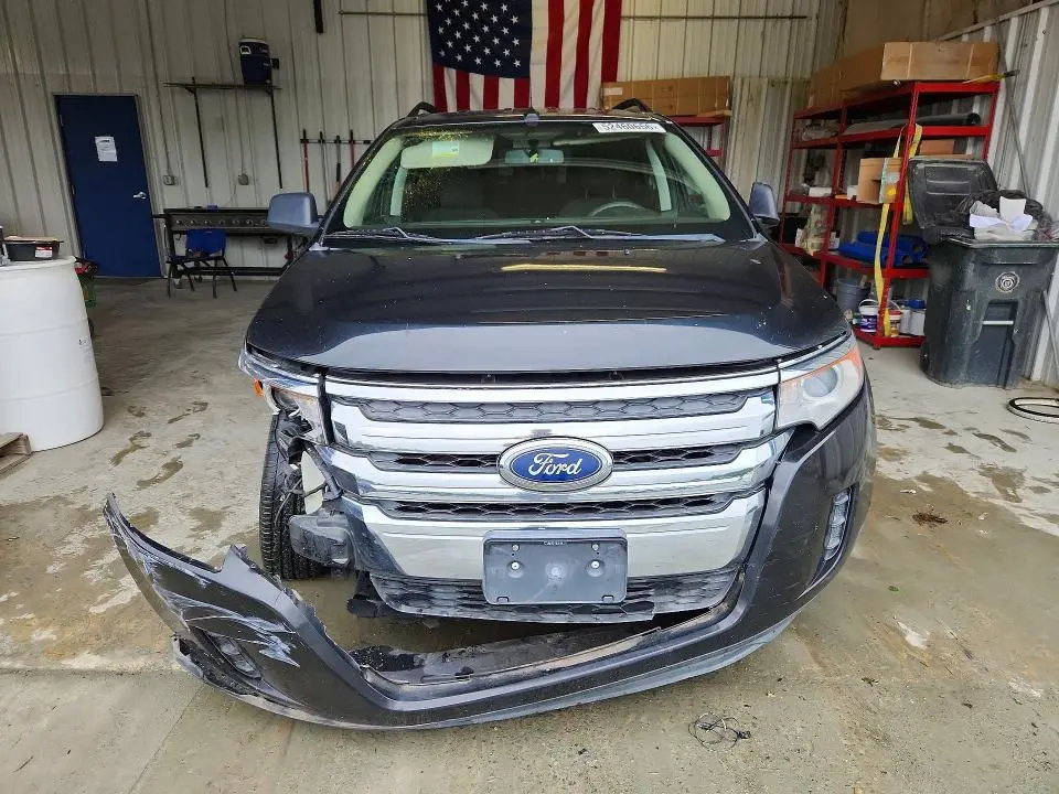 2011 FORD EDGE SE  
