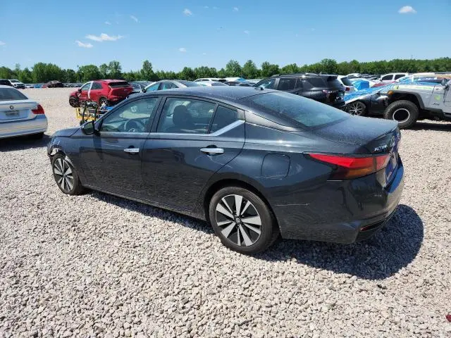 2022 NISSAN ALTIMA SV  
