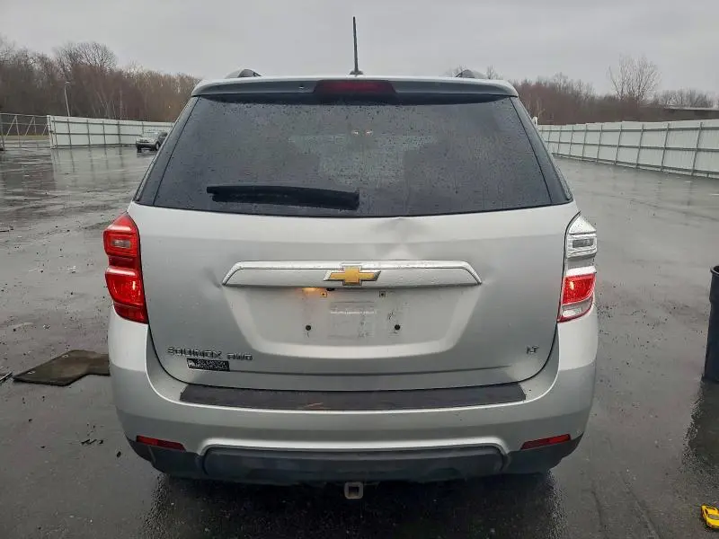 2017 CHEVROLET EQUINOX LT  