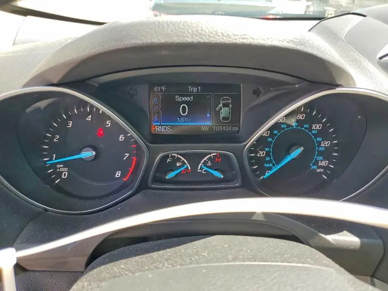 2015 FORD ESCAPE SE  