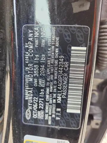 2023 HYUNDAI ELANTRA SE