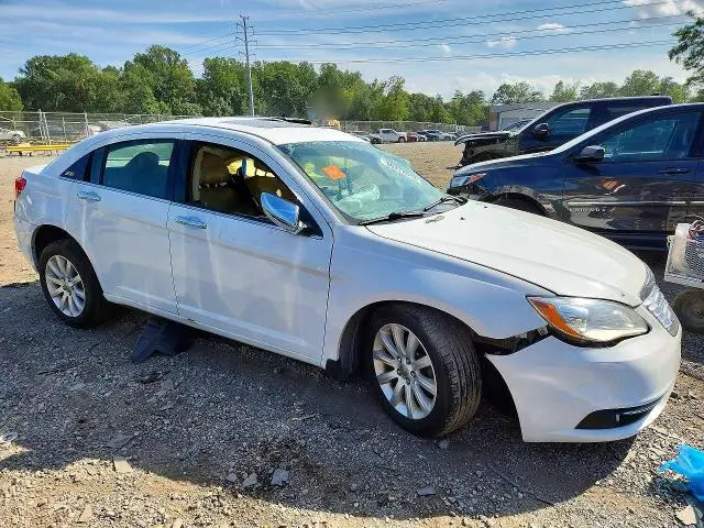 2014 CHRYSLER 200 LIMITED  