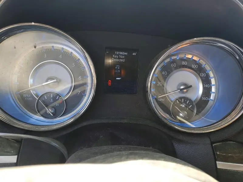 2013 CHRYSLER 300C   