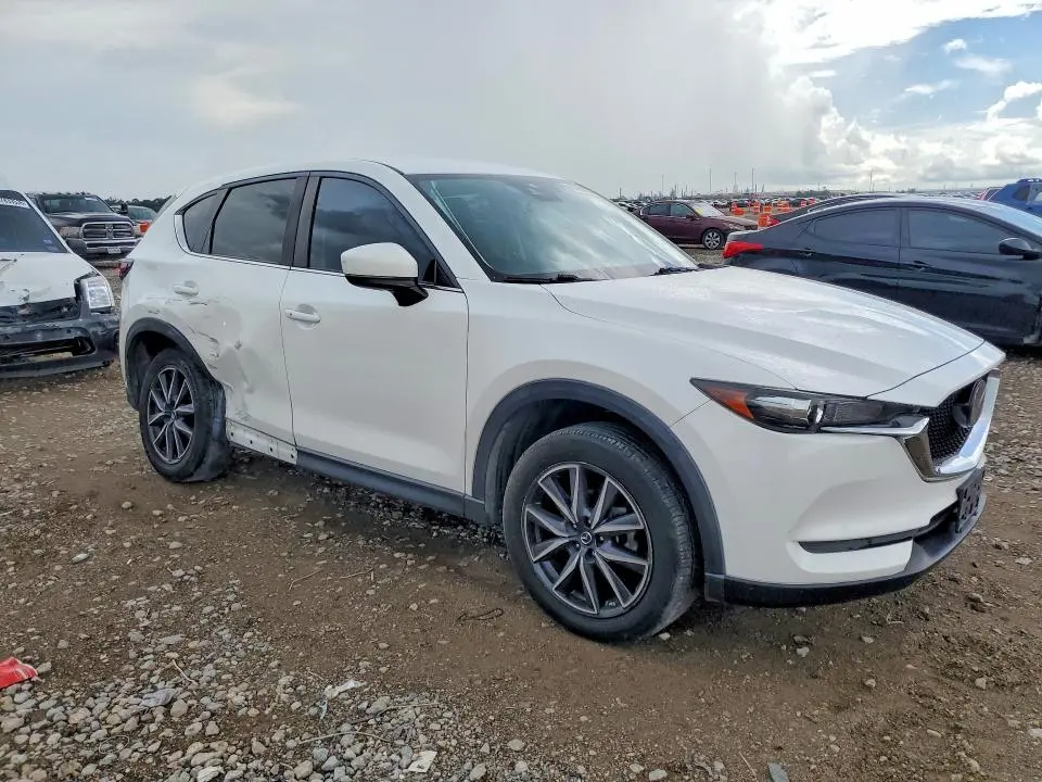 2018 MAZDA CX-5 TOURING  