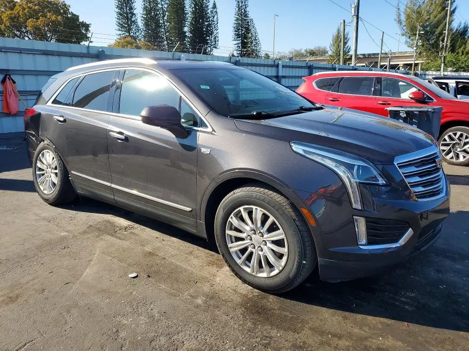 2018 CADILLAC XT5   