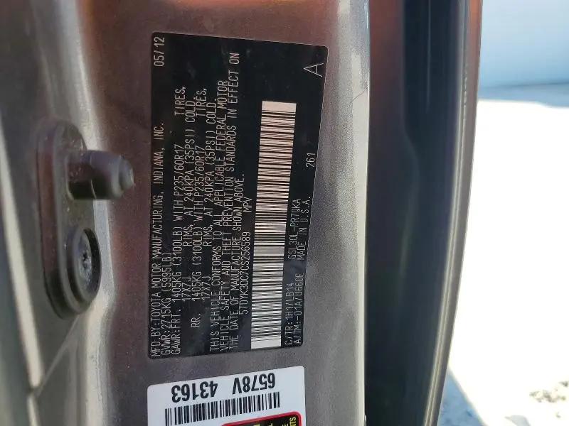 2012 TOYOTA SIENNA XLE 8-PASSENGER  