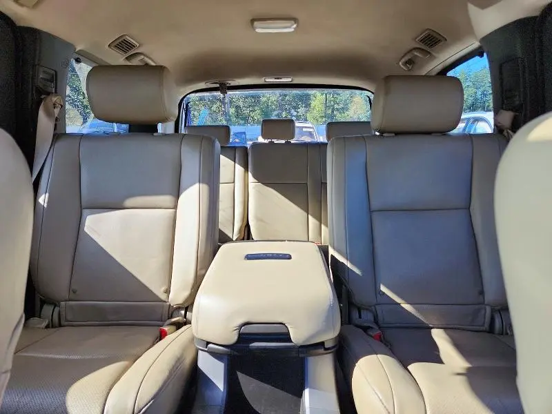 2010 TOYOTA SEQUOIA PLATINUM  