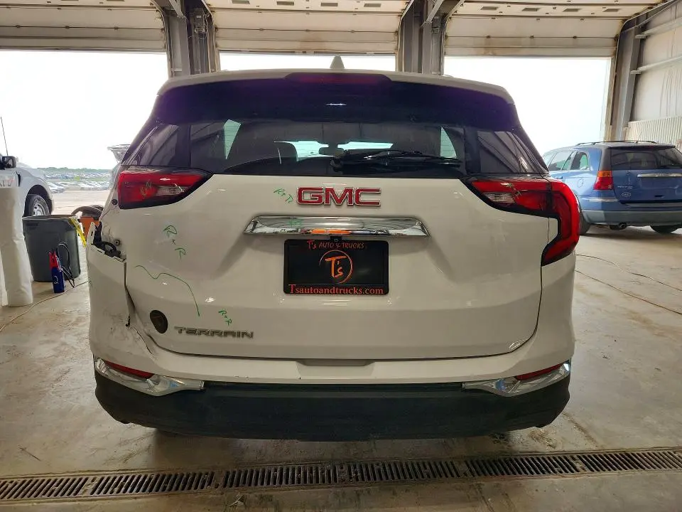 2019 GMC TERRAIN SLT  