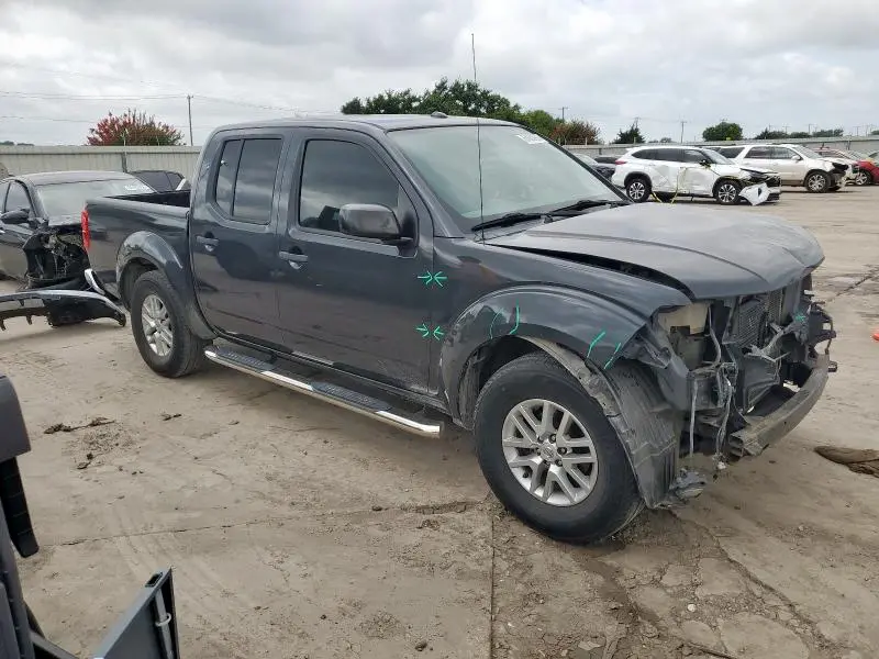 2015 NISSAN FRONTIER S  