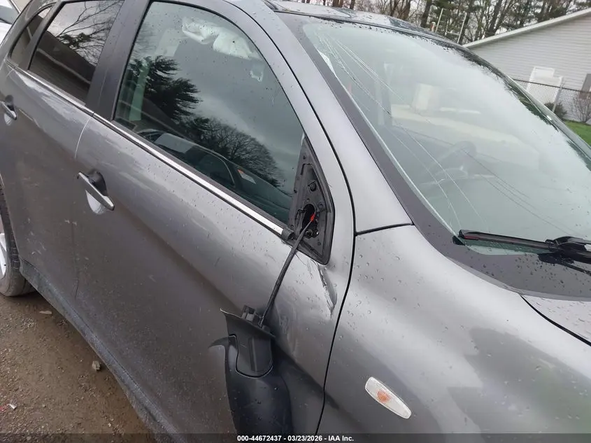 2015 MITSUBISHI OUTLANDER SPORT SE