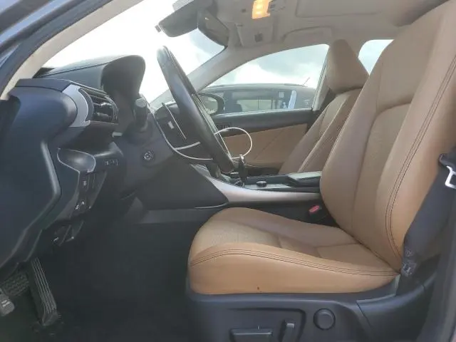 2019 LEXUS IS 300  