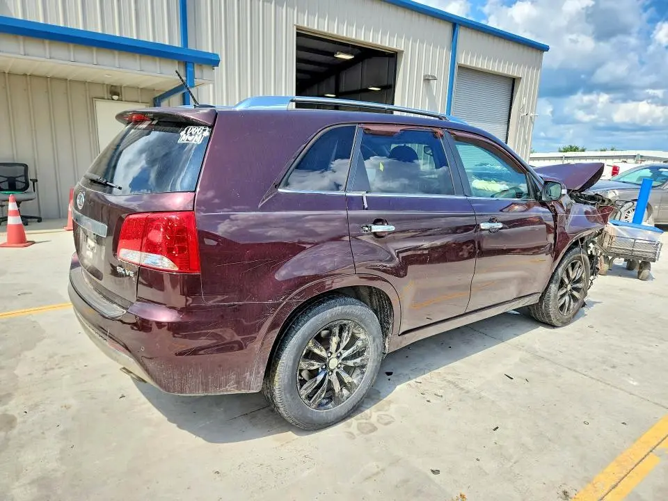2013 KIA SORENTO SX  