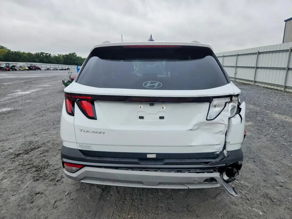 2025 HYUNDAI TUCSON SEL  