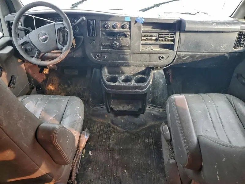 2012 GMC SAVANA G1500  