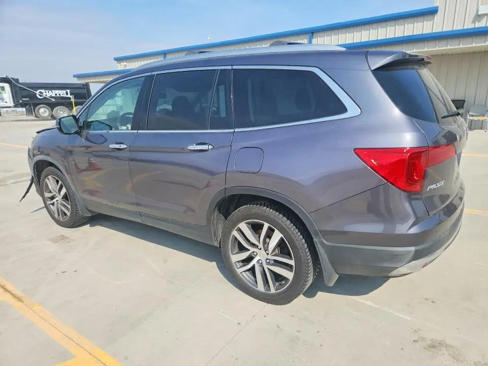2018 HONDA PILOT TOURING  