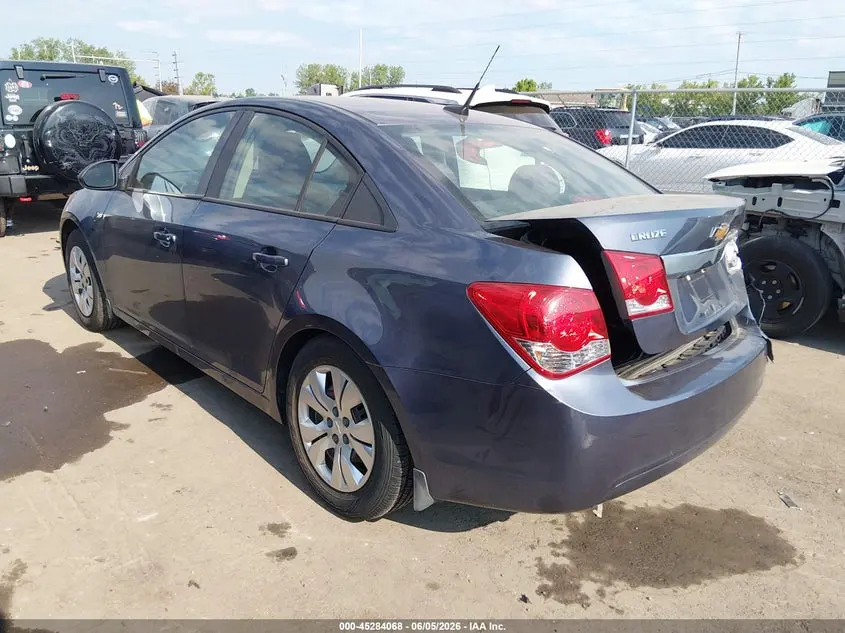 2013 CHEVROLET CRUZE LS AUTO