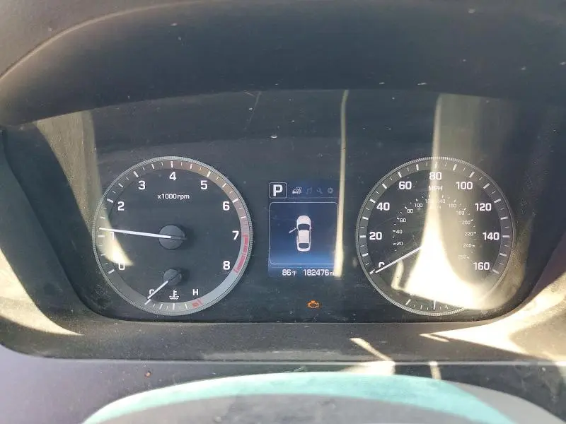 2016 HYUNDAI SONATA SE  