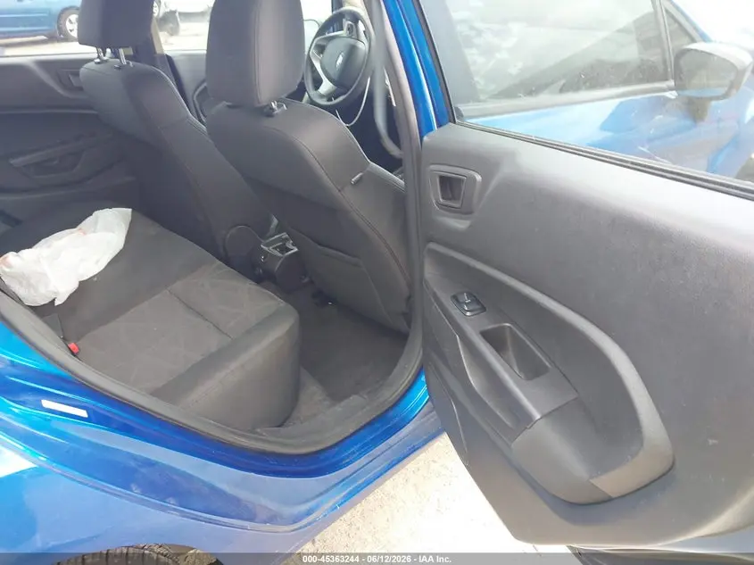 2011 FORD FIESTA SE