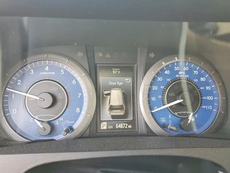 2015 TOYOTA SIENNA XLE 8-PASSENGER  