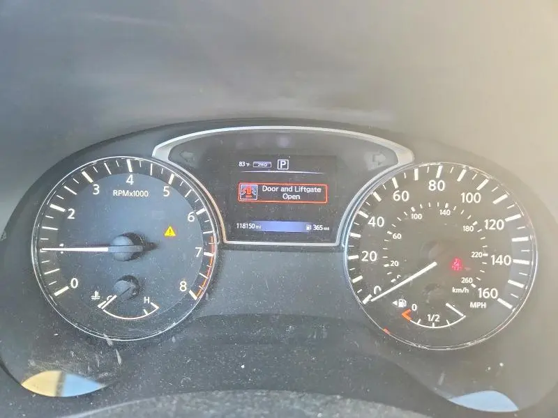 2017 NISSAN PATHFINDER SV  