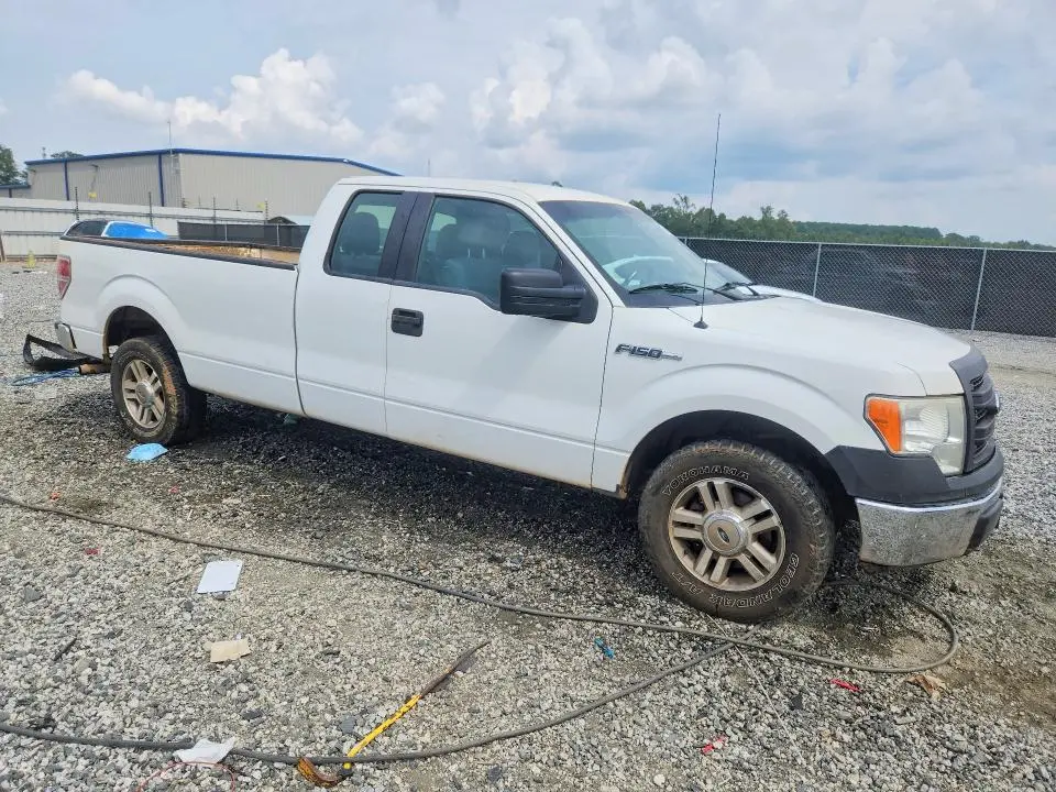 2013 FORD F150 SUPER CAB  