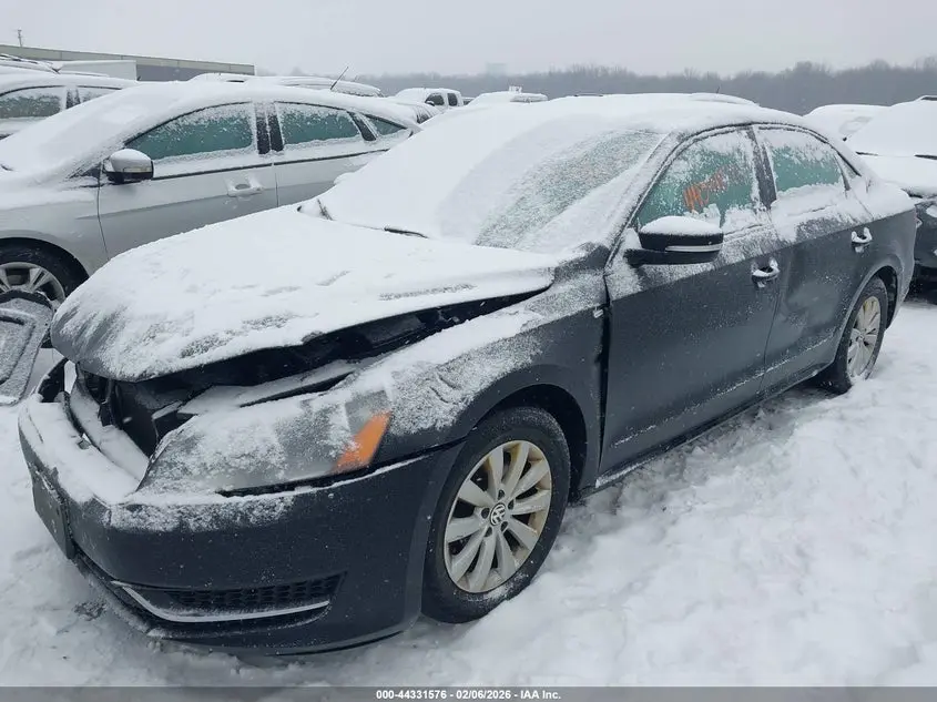 2015 VOLKSWAGEN PASSAT 1.8T WOLFSBURG EDITION