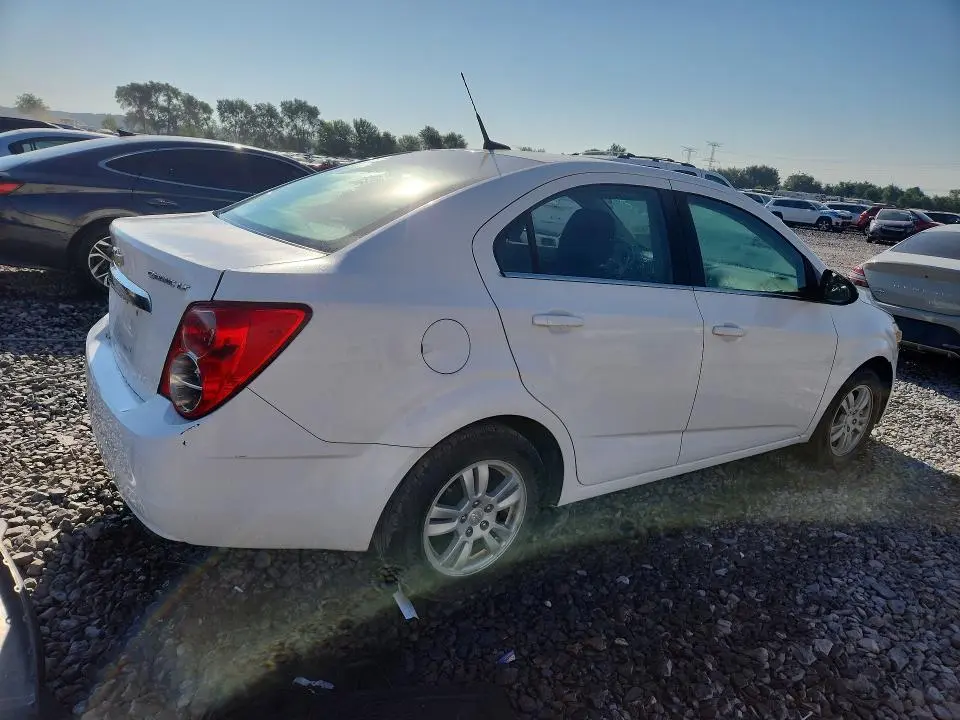 2014 CHEVROLET SONIC LT  