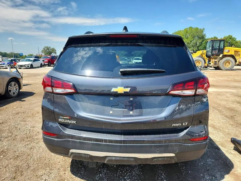 2022 CHEVROLET EQUINOX LT  