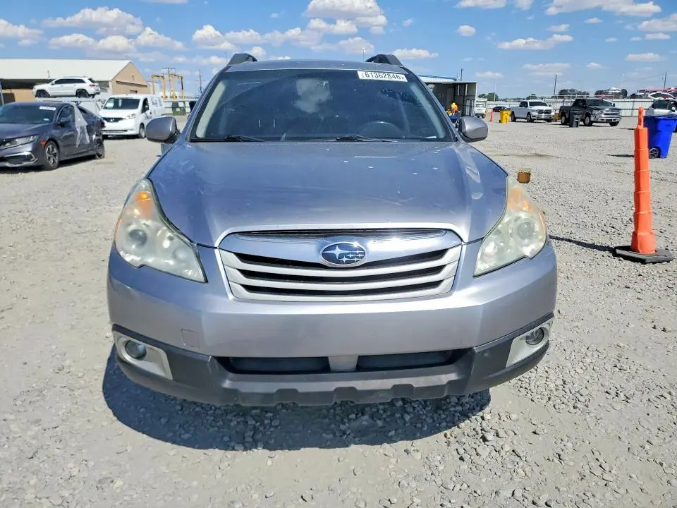 2010 SUBARU OUTBACK 2.5I LIMITED  