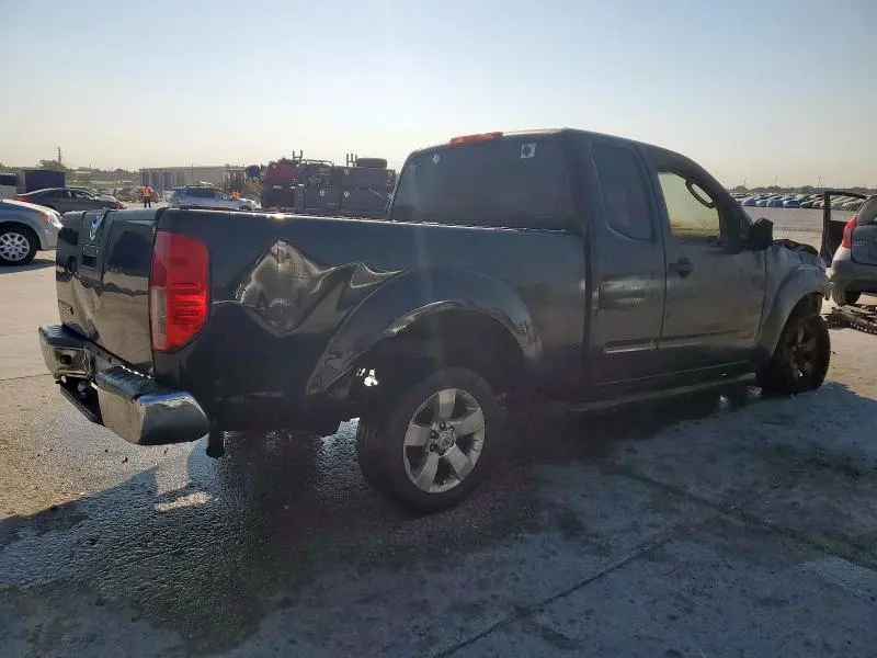 2011 NISSAN FRONTIER S  