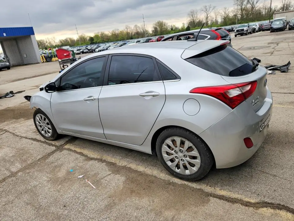 2016 HYUNDAI ELANTRA GT BASE  
