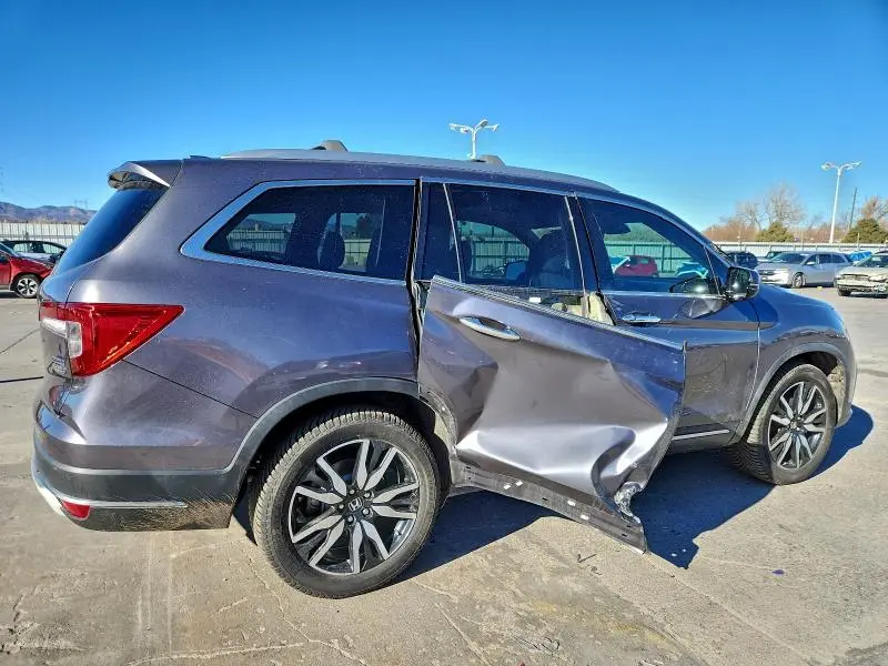 2019 HONDA PILOT TOURING  