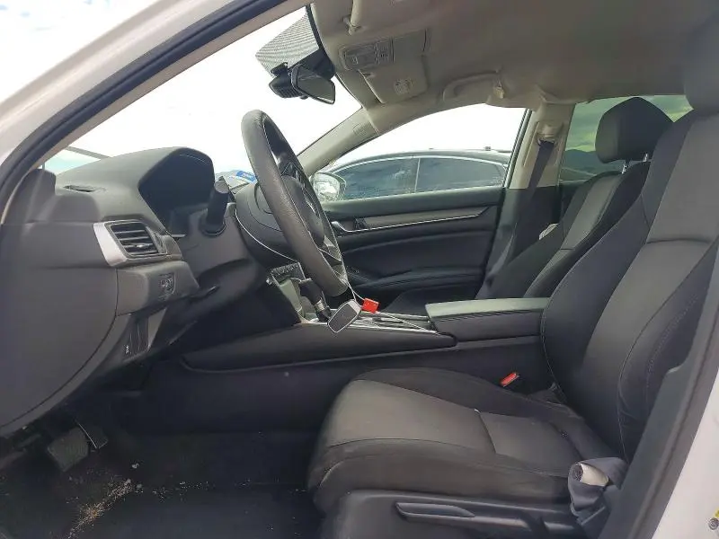 2022 HONDA ACCORD LX  