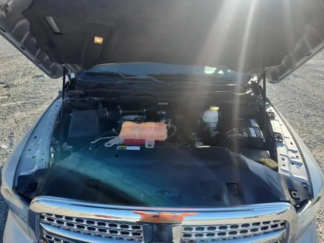 2016 RAM 1500 LARAMIE  