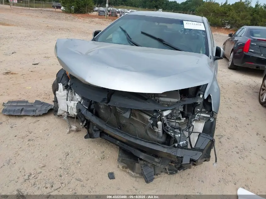 2017 TOYOTA CAMRY HYBRID LE
