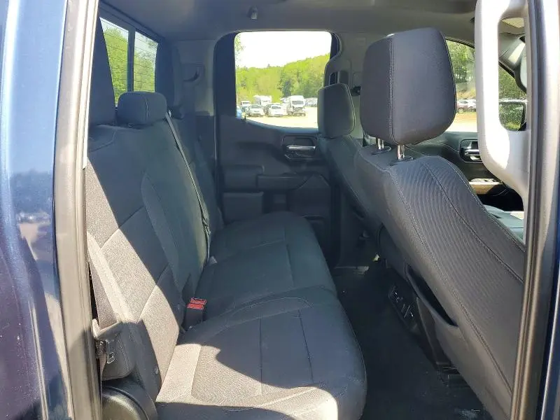 2020 CHEVROLET SILVERADO K1500 LT  