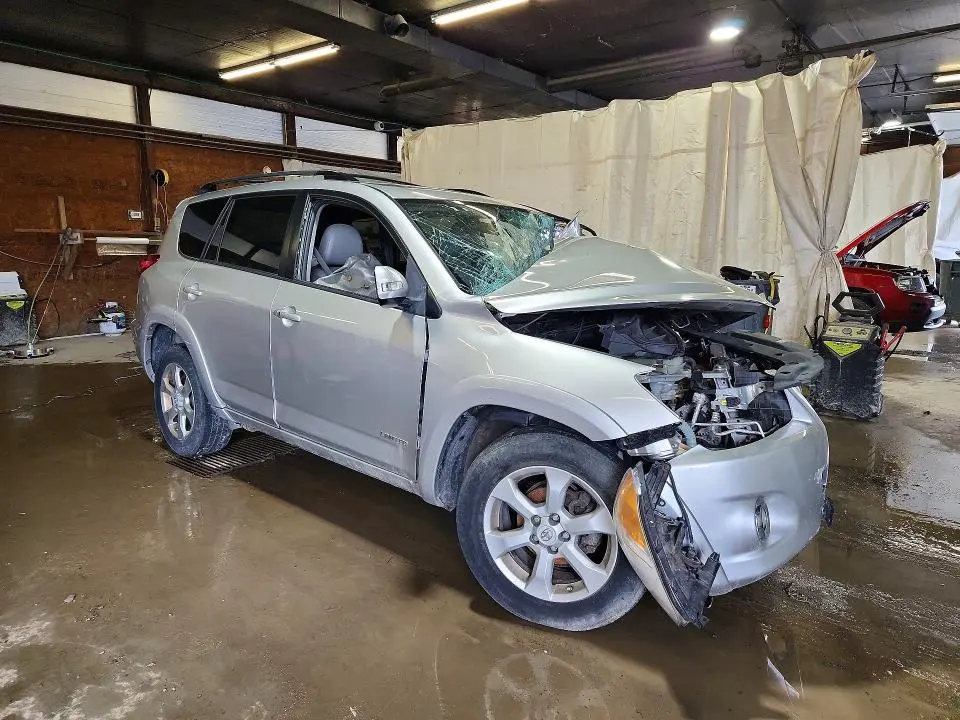 2011 TOYOTA RAV4 LIMITED  