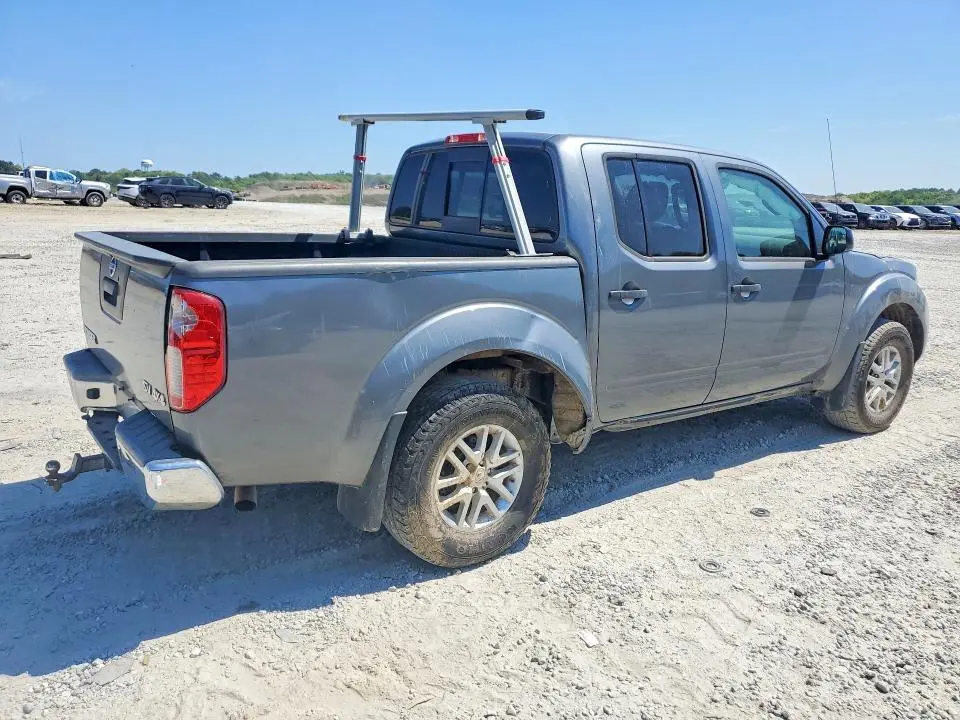 2018 NISSAN FRONTIER SV  