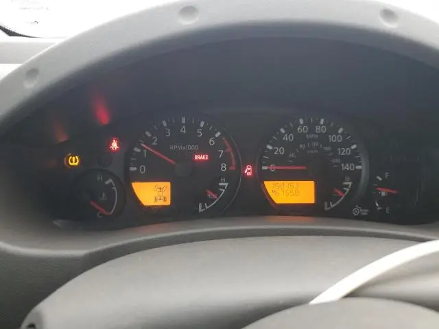 2011 NISSAN FRONTIER S  