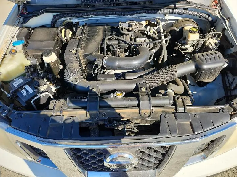 2017 NISSAN FRONTIER S  