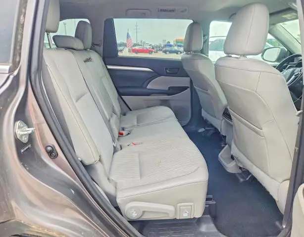 2014 TOYOTA HIGHLANDER LE PLUS  