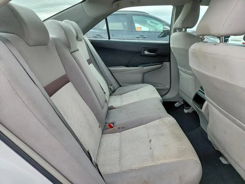 2014 TOYOTA CAMRY LE  