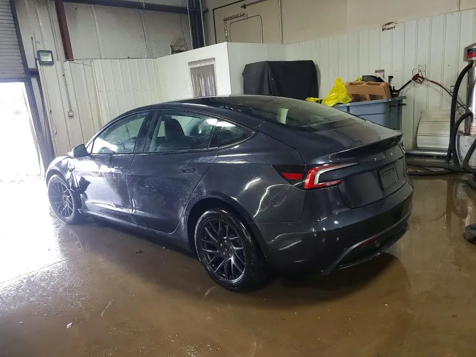 2024 TESLA MODEL 3   