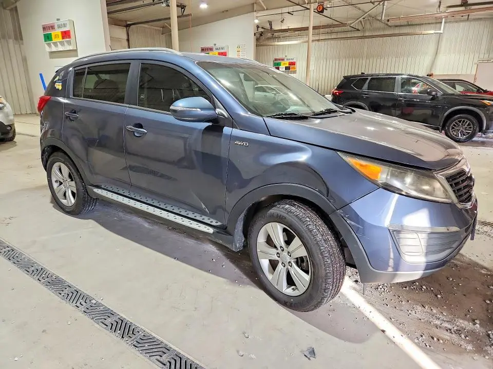 2013 KIA SPORTAGE LX  