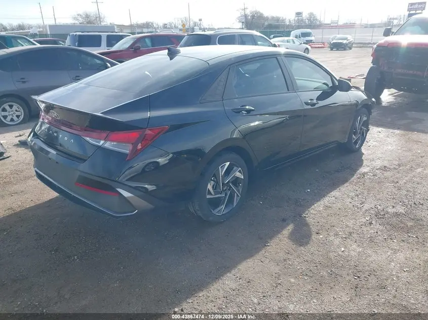 2025 HYUNDAI ELANTRA SEL SPORT