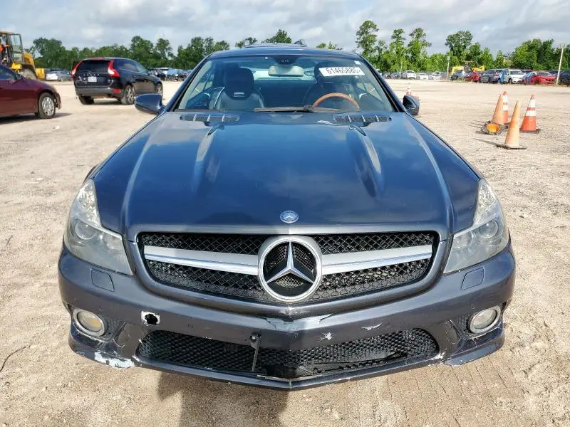 2011 MERCEDES-BENZ SL 550  
