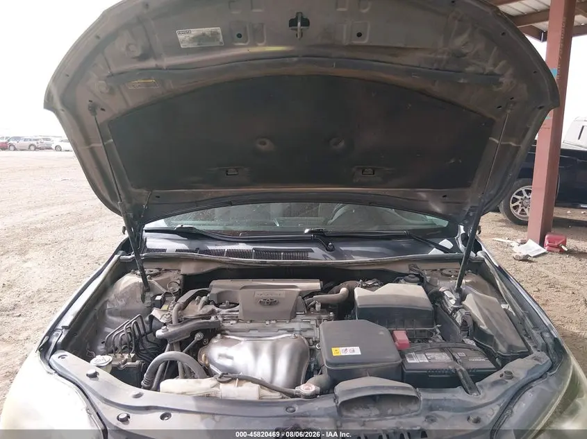 2017 TOYOTA CAMRY SE