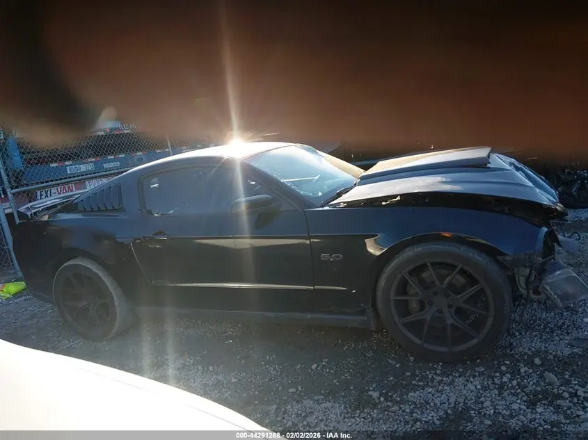 2012 FORD MUSTANG GT PREMIUM