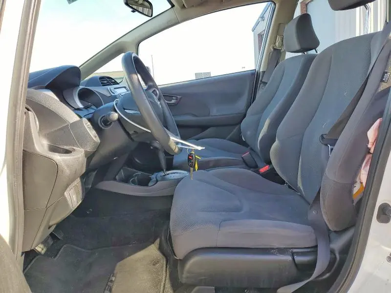 2013 HONDA FIT   